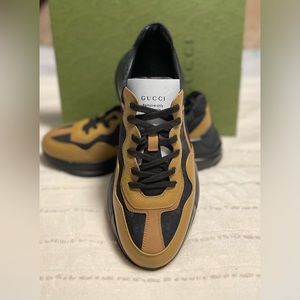 Designer GUCCI Sneakers, Size 12: Selling ASAP!